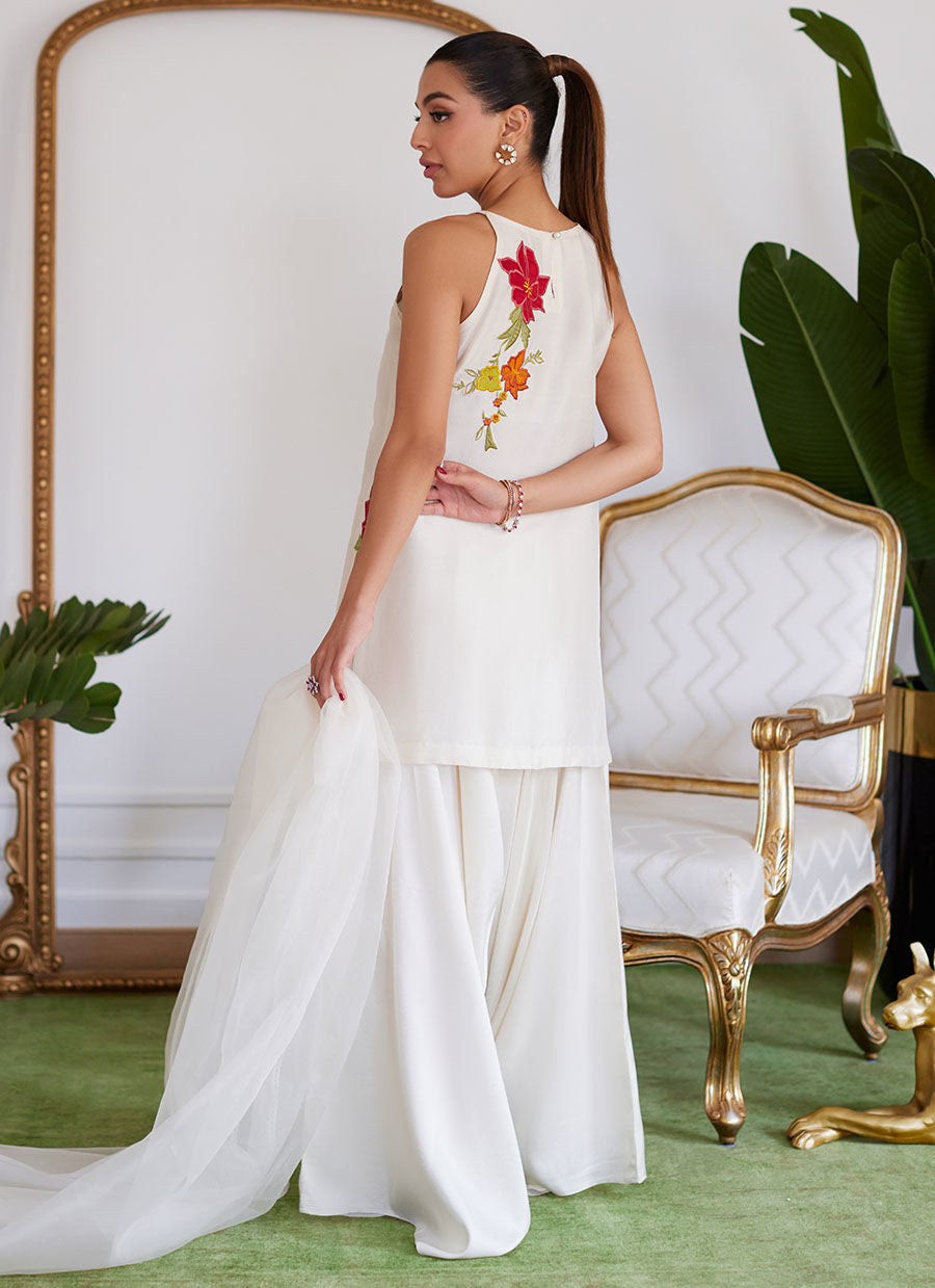 Farah Talib Aziz | Luna Eid Collection 24 | JULIET IVORY - House Of Hania