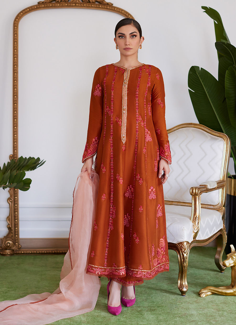 Farah Talib Aziz | Luna Eid Collection 24 | SENEERA - House Of Hania