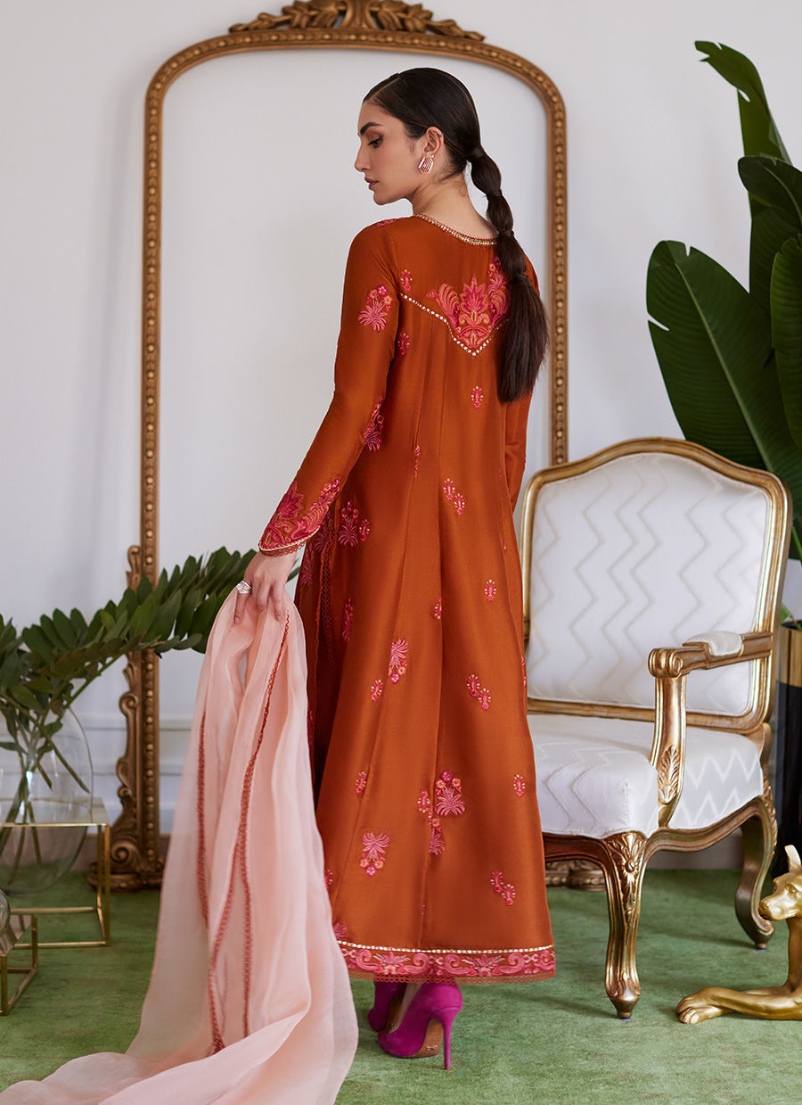 Farah Talib Aziz | Luna Eid Collection 24 | SENEERA - House Of Hania