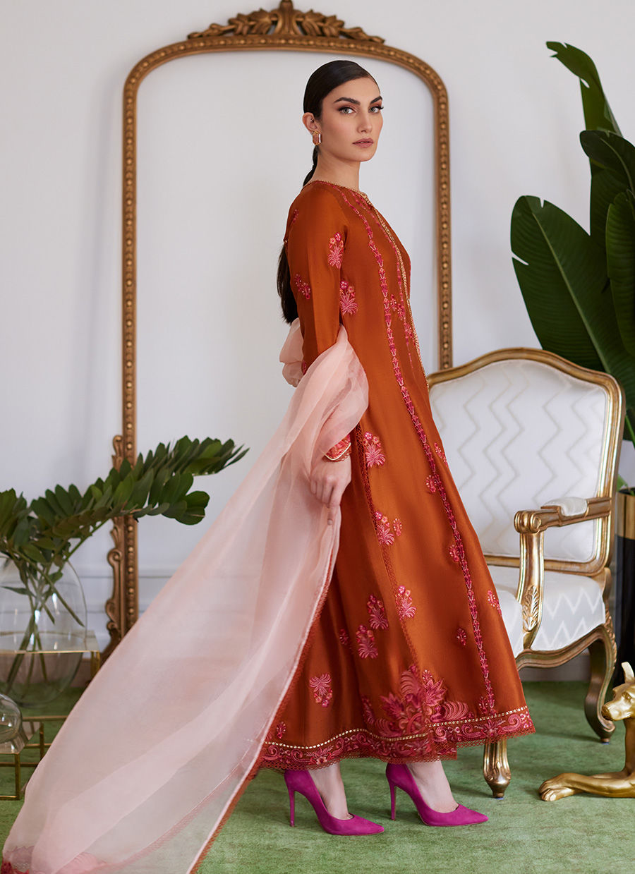 Farah Talib Aziz | Luna Eid Collection 24 | SENEERA - House Of Hania