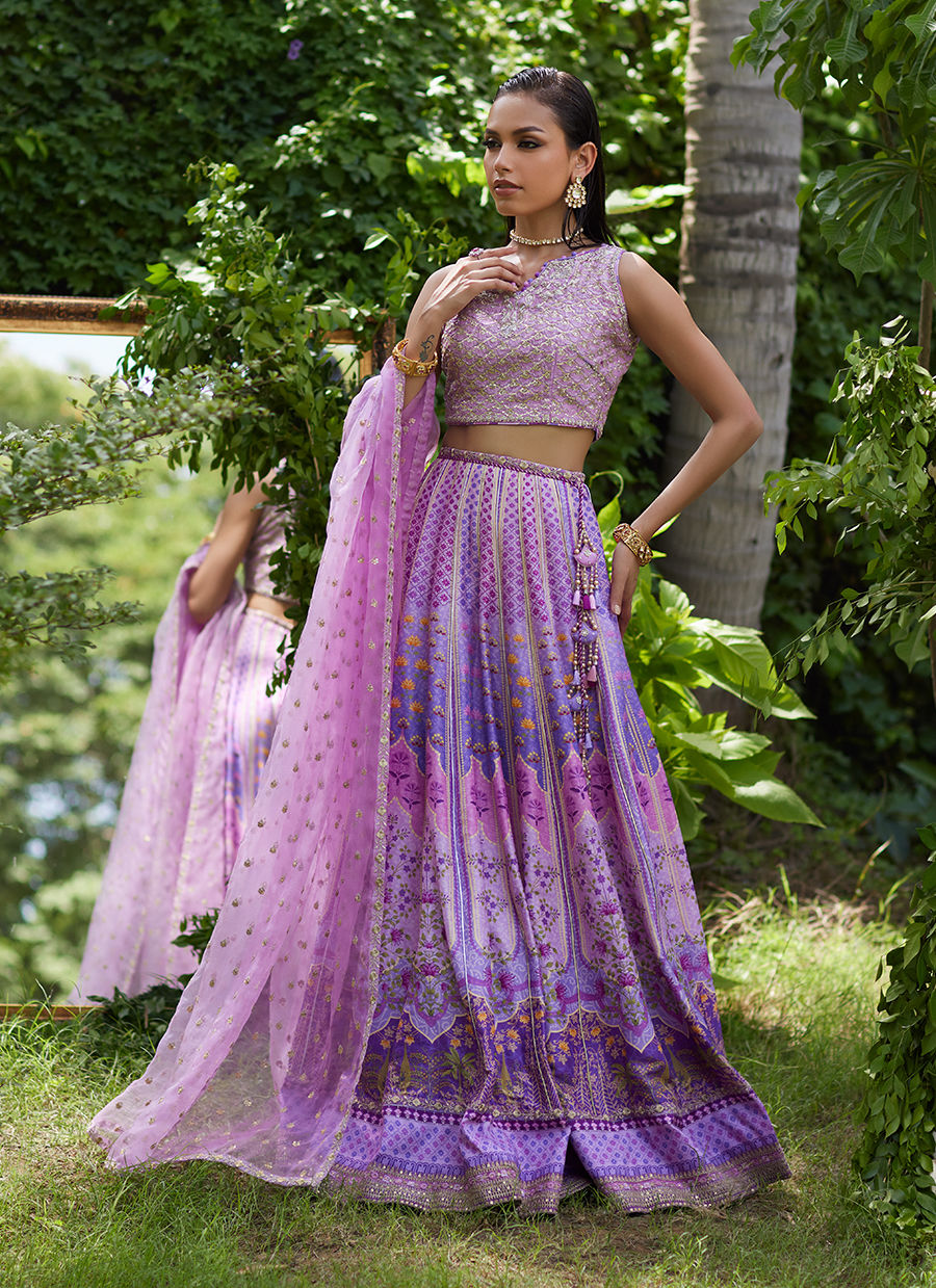Farah Talib Aziz | Mayna Festive Prints 24 | Ferazia Embellished Lehenga Choli - House Of Hania