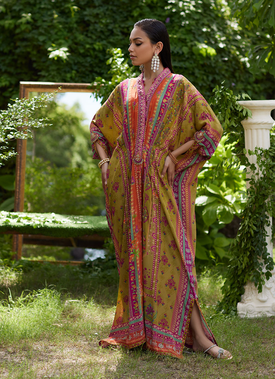 Farah Talib Aziz | Mayna Festive Prints 24 | Qailah Kaftan - House Of Hania