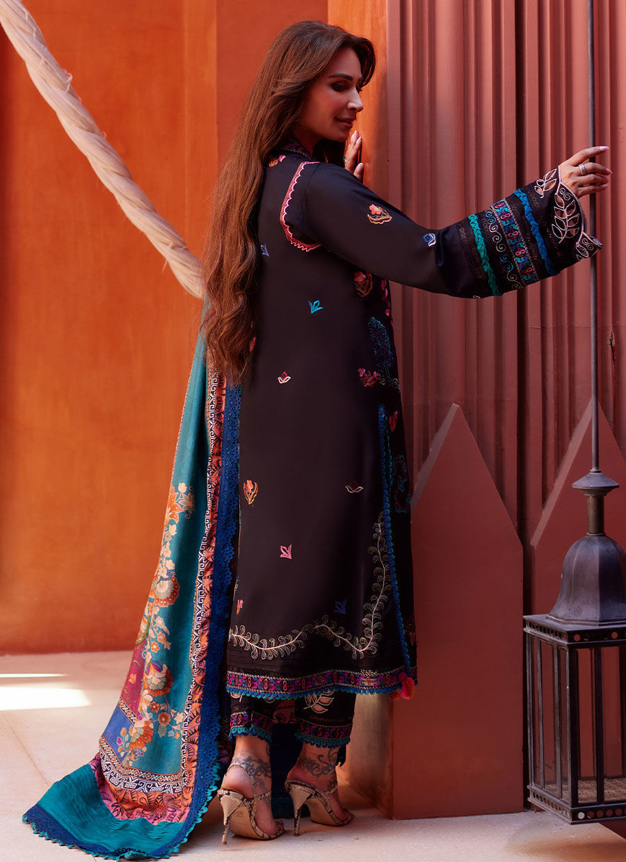 Farah Talib Aziz | Suay Lawn 24 | ILARIA Black - House Of Hania
