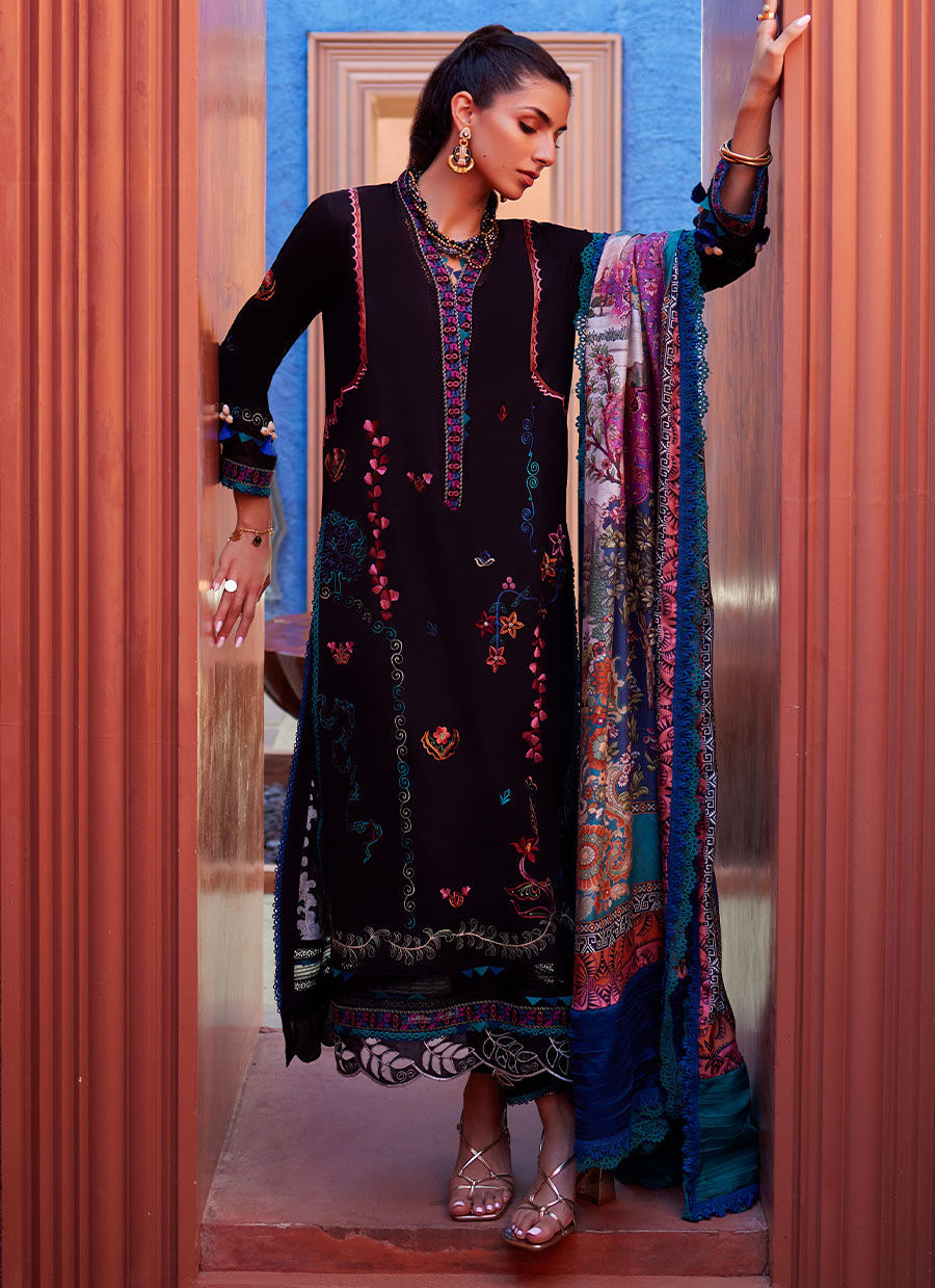 Farah Talib Aziz | Suay Lawn 24 | ILARIA Black - House Of Hania