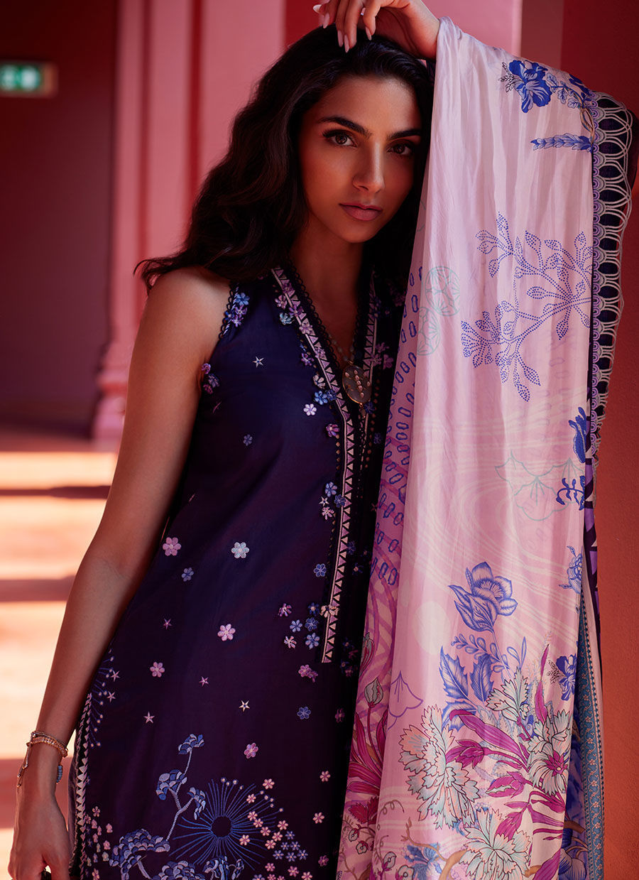Farah Talib Aziz | Suay Lawn 24 | IZEA BLUE - House Of Hania