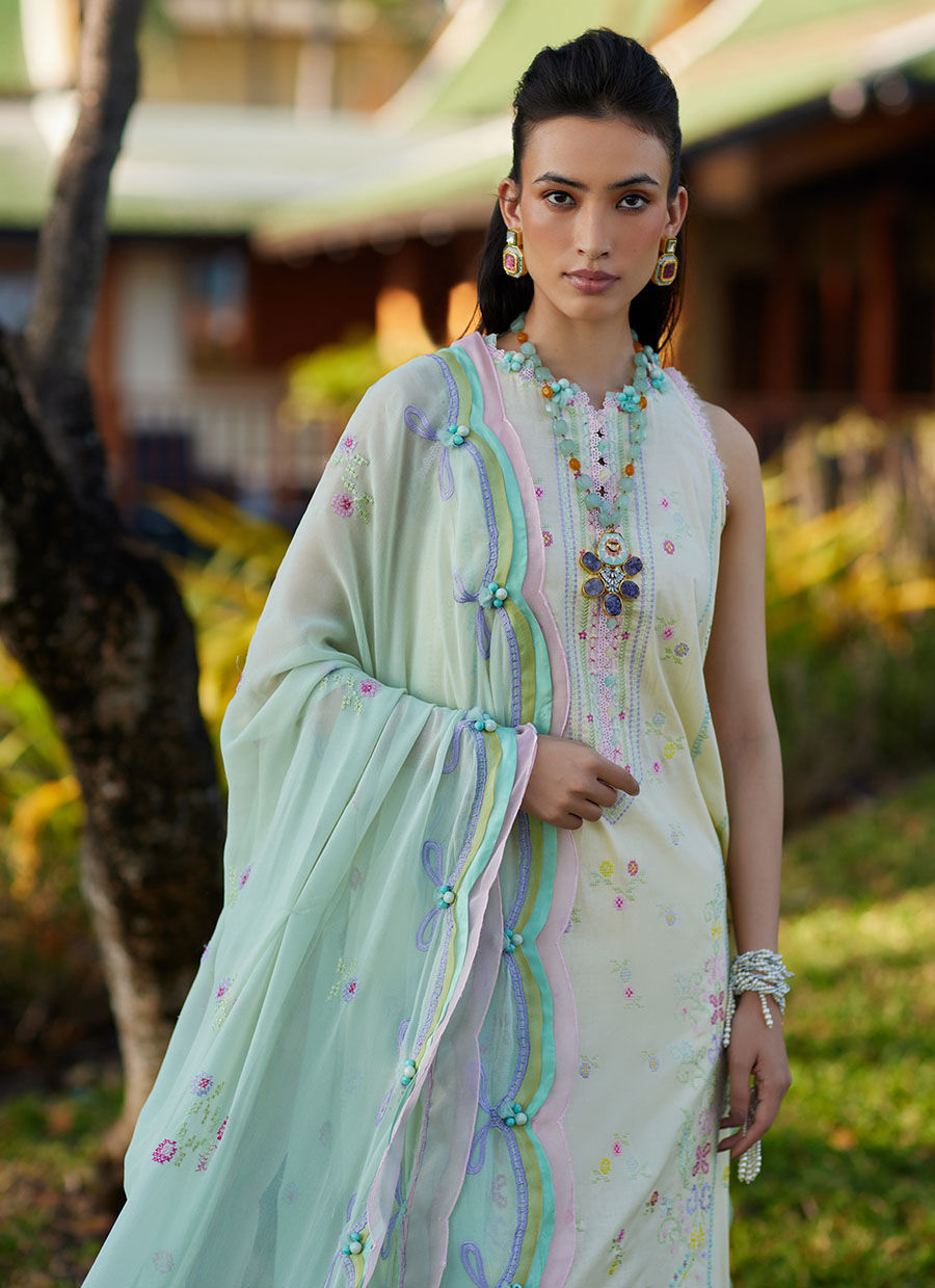 Farah Talib Aziz | Suay Lawn 24 | VAIA YELLOW - House Of Hania