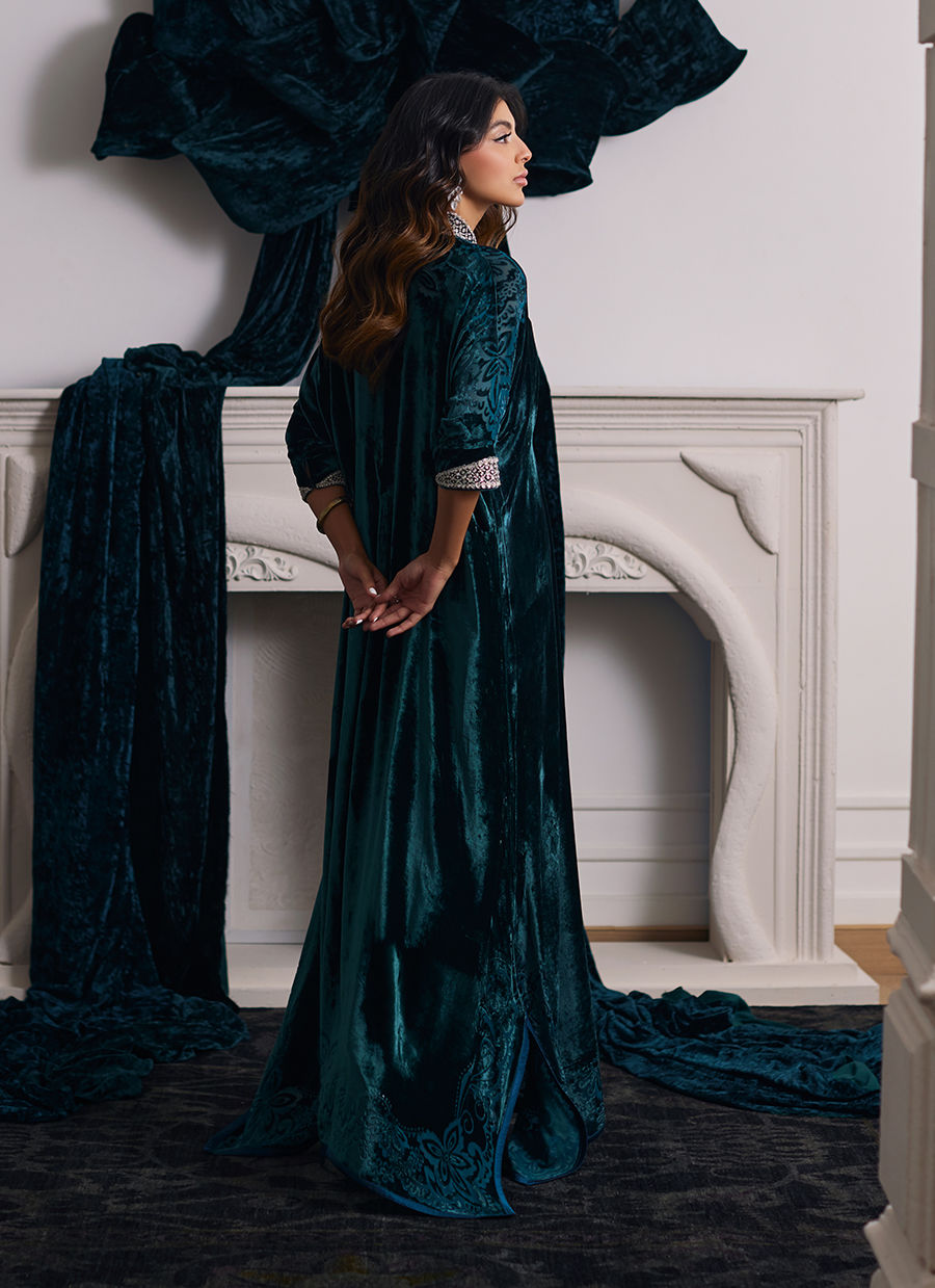 Farah Talib Aziz | Velvets The After Party | ALITA EMERALD KAFTAN - House Of Hania