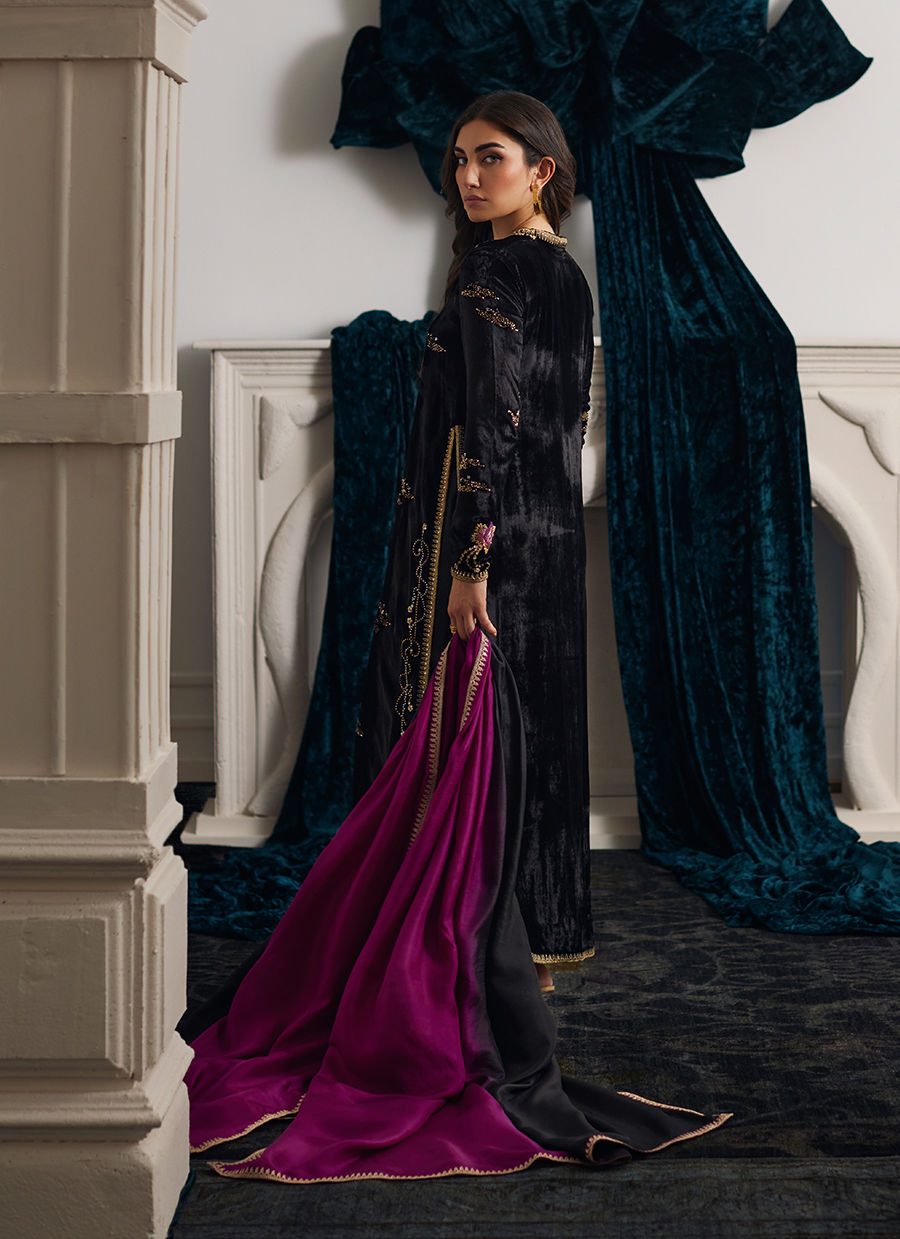 Farah Talib Aziz | Velvets The After Party | ANEMOS SHIRT AND DUPATTA - House Of Hania