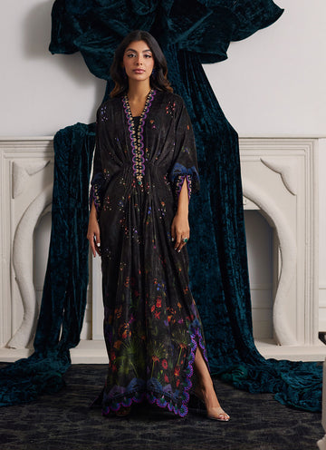 Farah Talib Aziz | Velvets The After Party | DIMA VELVET KAFTAN - House Of Hania
