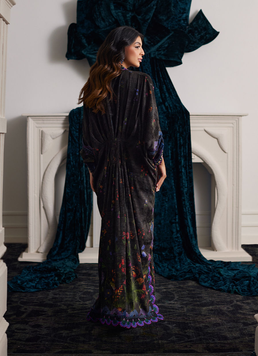 Farah Talib Aziz | Velvets The After Party | DIMA VELVET KAFTAN - House Of Hania