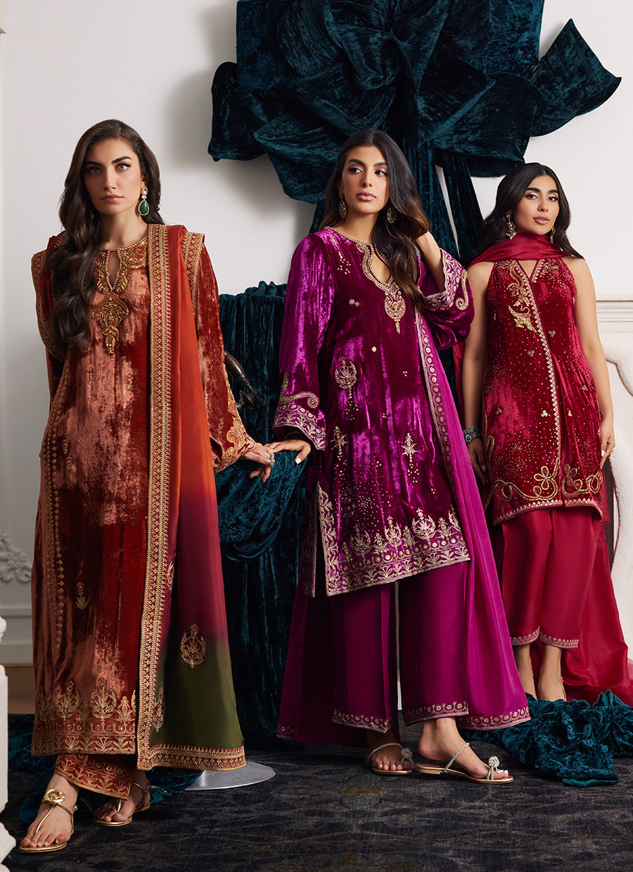 Farah Talib Aziz | Velvets The After Party | EMILI VELVET SHIRT AND DUPATTA - House Of Hania