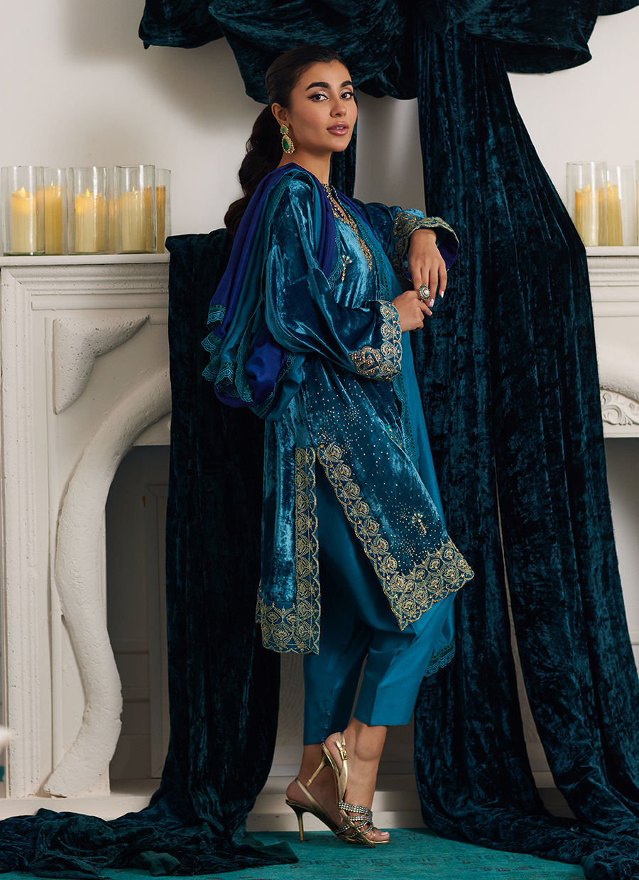 Farah Talib Aziz | Velvets The After Party | STIXX SHIRT AND DUPATTA - House Of Hania