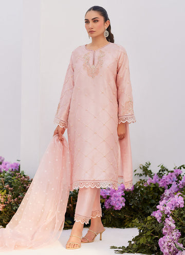 Farah Talib Aziz | Zaza Luxe Pret 24 | BEBE BLUSH PINK EMBELLISHED RAW SILK KURTA SHIRT AND DUPATTA - House Of Hania