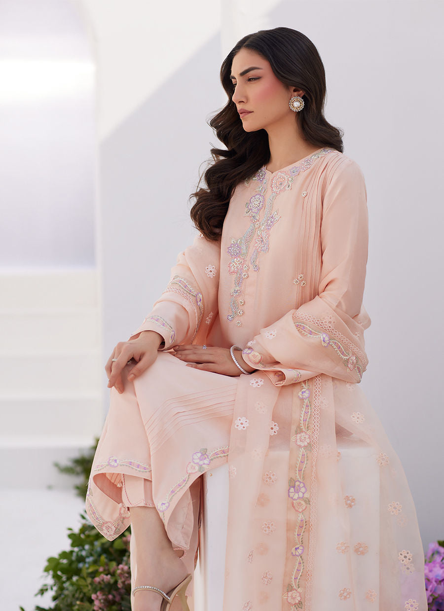 Farah Talib Aziz | Zaza Luxe Pret 24 | ELEA PEACH EMBROIDERED RAW SILK SHIRT AND DUPATTA - House Of Hania