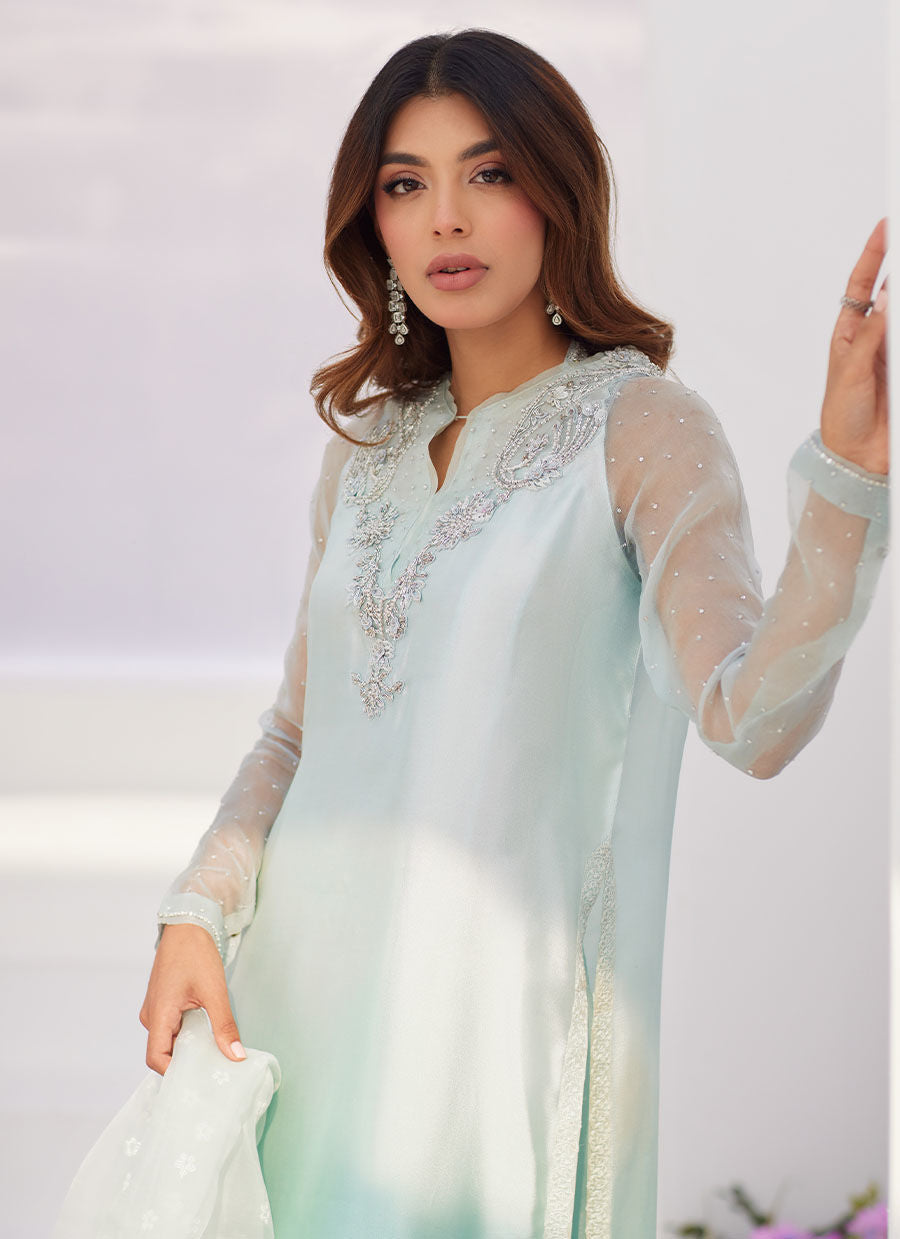 Farah Talib Aziz | Zaza Luxe Pret 24 | SOLENE AQUA OMBRE EMBELLISHED COLUMN SHIRT WITH EMBROIDERED KALIDAAR SLIP - House Of Hania