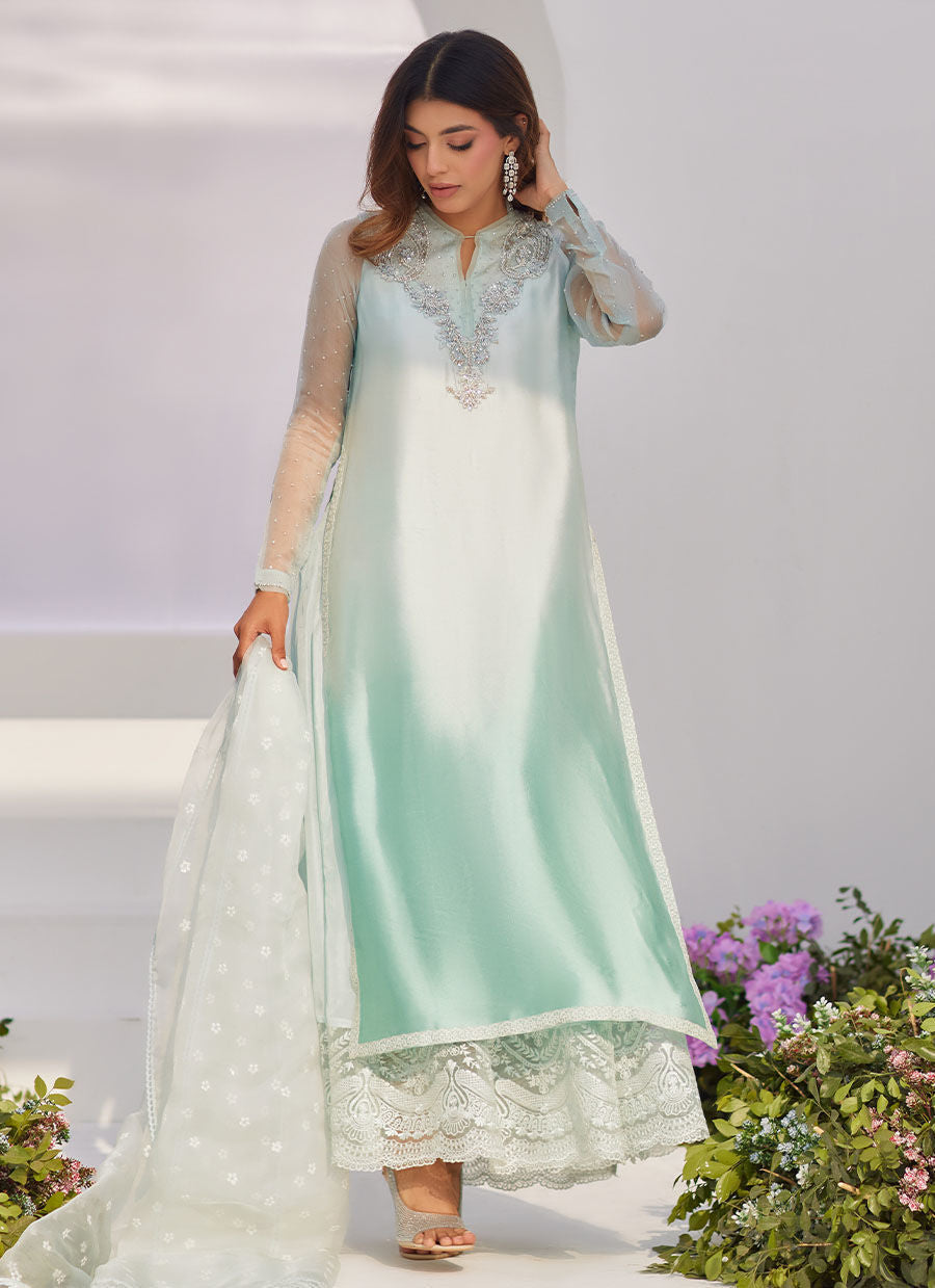 Farah Talib Aziz | Zaza Luxe Pret 24 | SOLENE AQUA OMBRE EMBELLISHED COLUMN SHIRT WITH EMBROIDERED KALIDAAR SLIP - House Of Hania