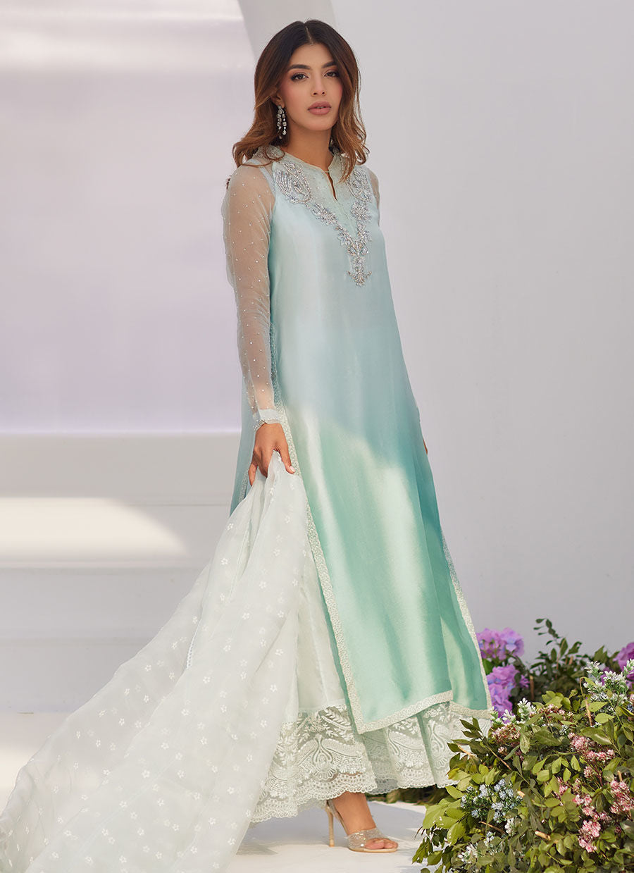 Farah Talib Aziz | Zaza Luxe Pret 24 | SOLENE AQUA OMBRE EMBELLISHED COLUMN SHIRT WITH EMBROIDERED KALIDAAR SLIP - House Of Hania
