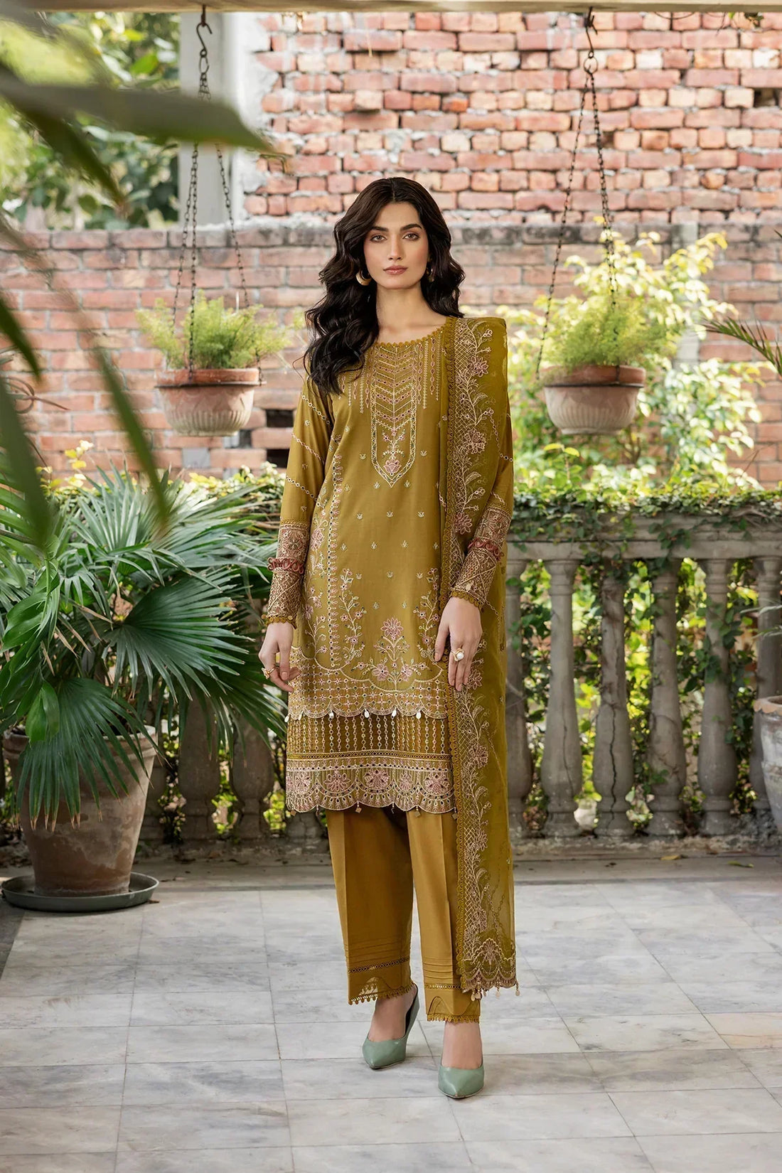 Farasha | Bahaar Embroidered Lawn | Summer Bloom - House Of Hania