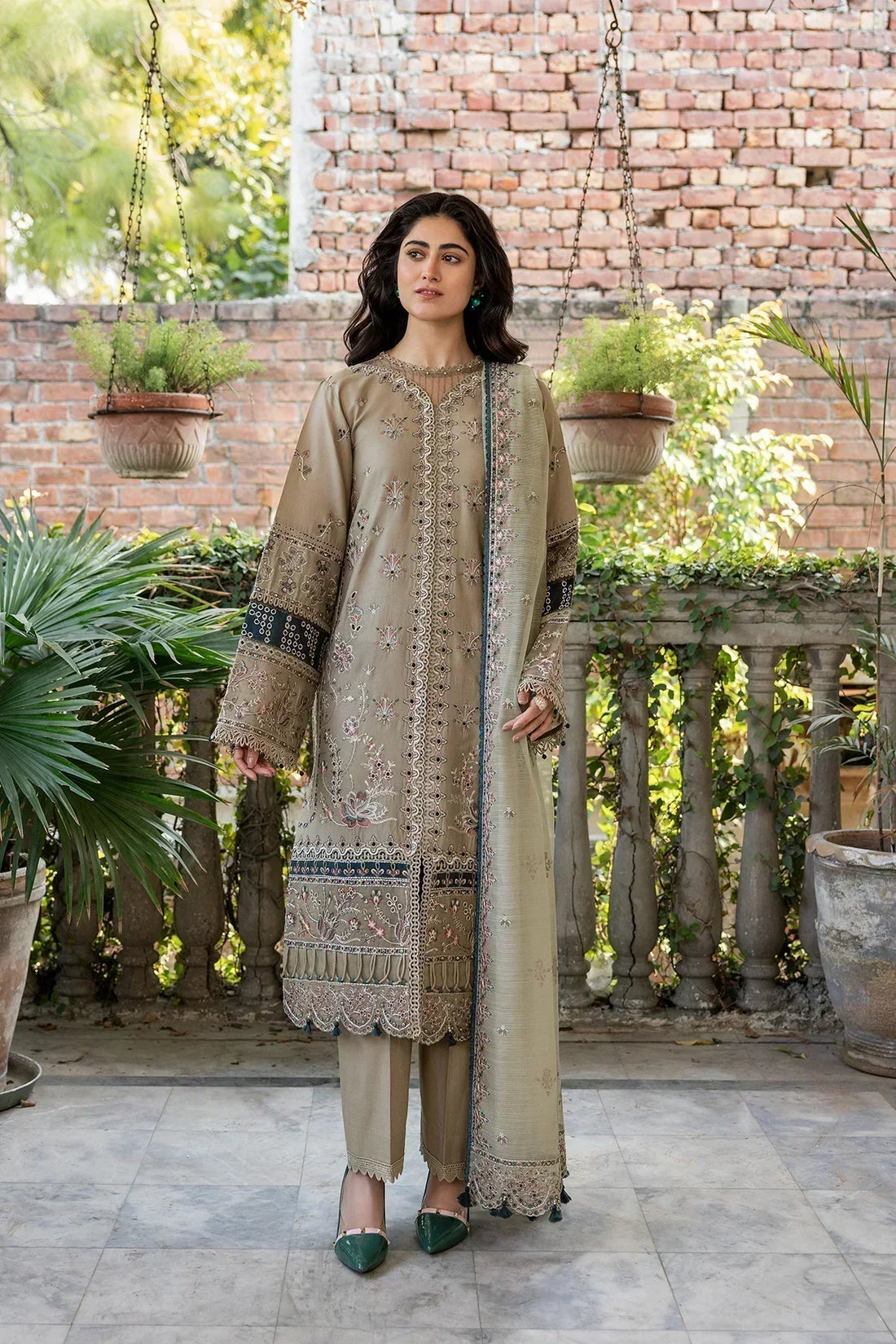 Farasha | Bahaar Embroidered Lawn | Whimsical Sage - House Of Hania