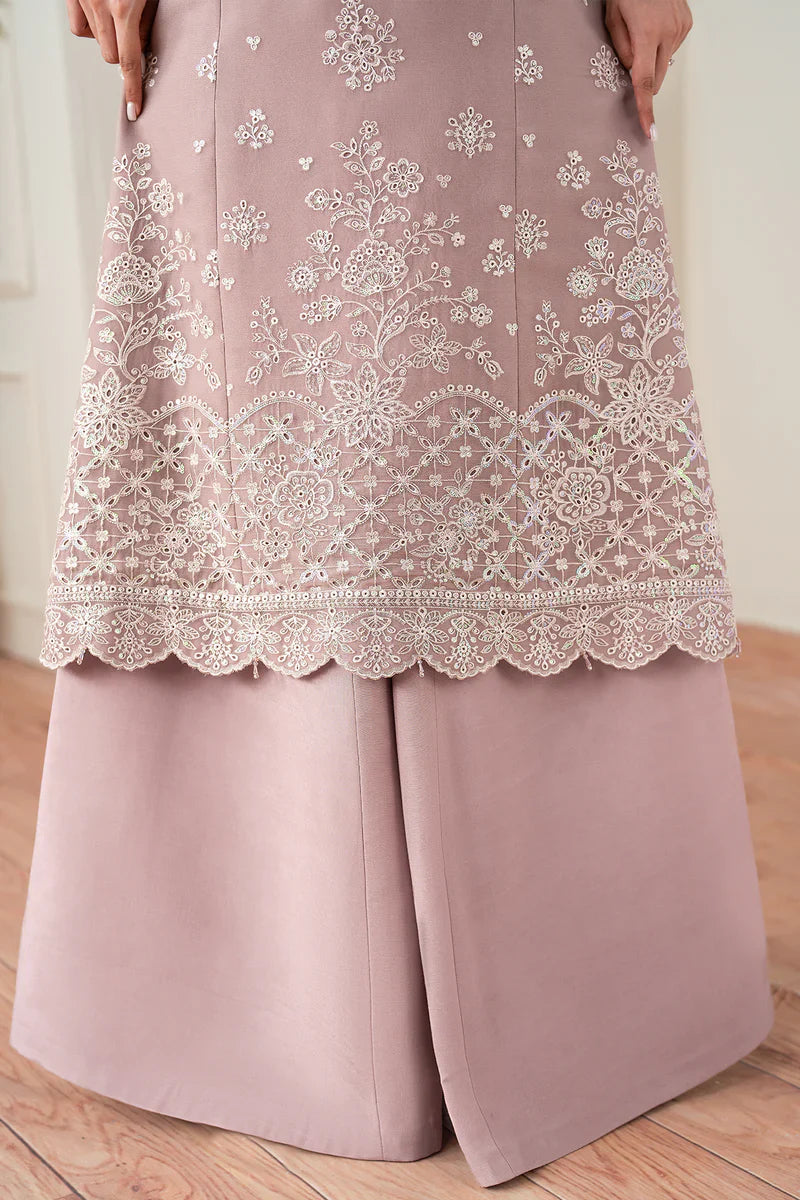 Farasha | Essence formals 25 | Powder Bloom - House Of Hania