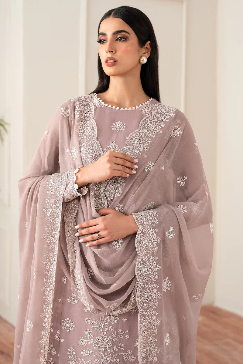 Farasha | Essence formals 25 | Powder Bloom - House Of Hania