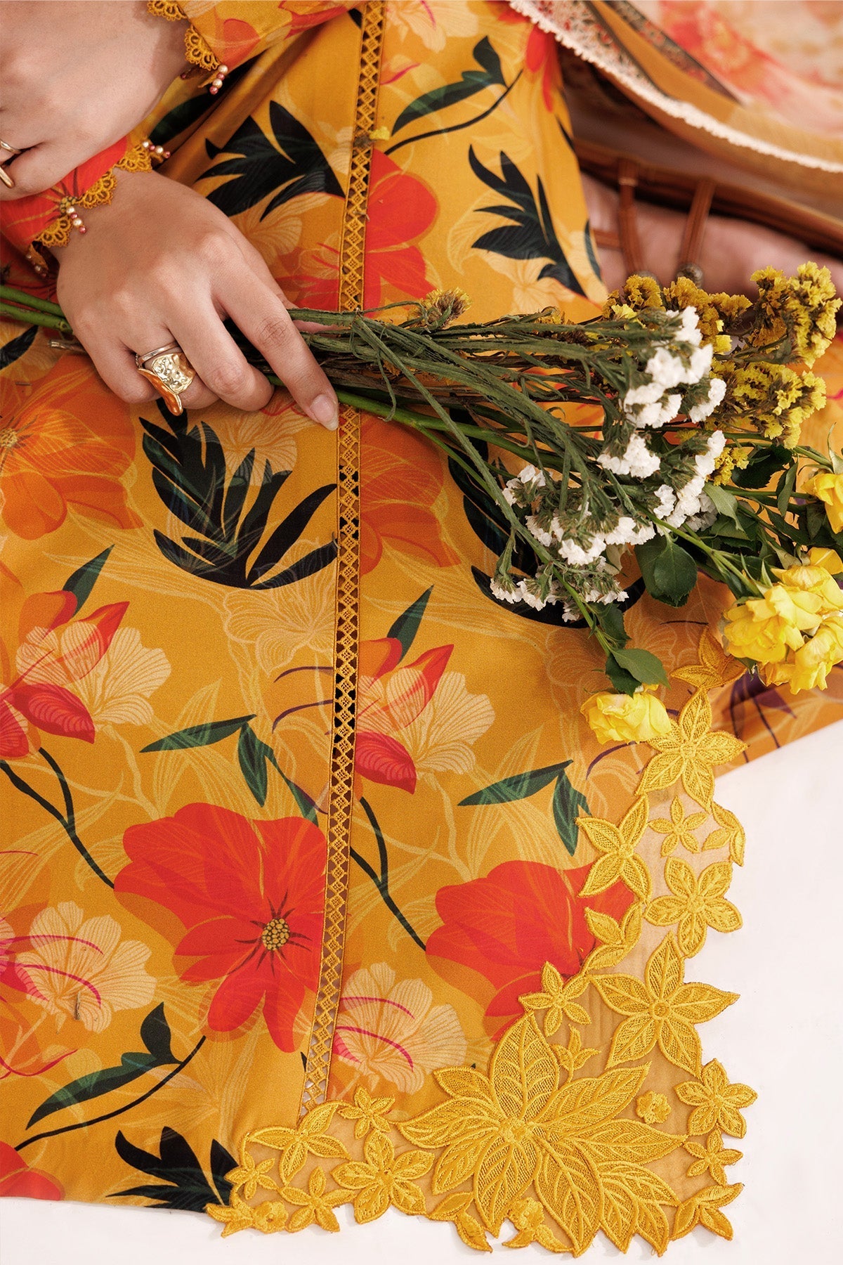 Farasha | Printed Essentials’26 | Warm Haze - House Of Hania