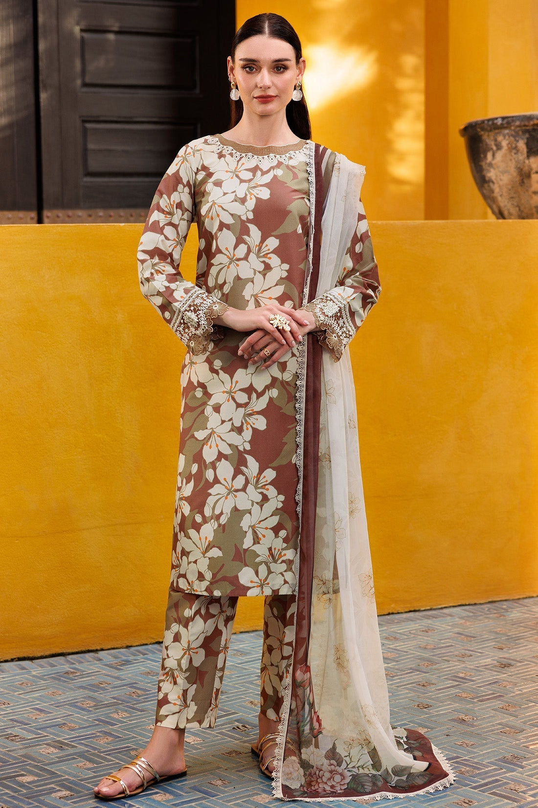 Farasha | Printed Essentials | Rustwood Charm - House Of Hania