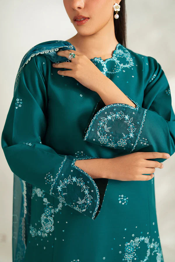 Farasha | Summer Weaves Embroidered lawn'26 | Jade Dazzle - House Of Hania