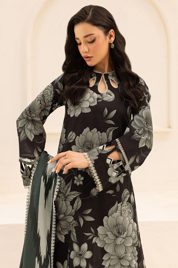 Farasha | The Winter Whispers | AYLIN - House Of Hania