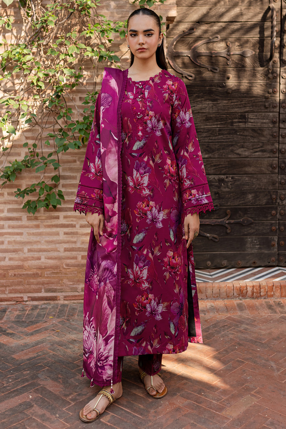 Farasha | The Winter Whispers | SELIN - House Of Hania