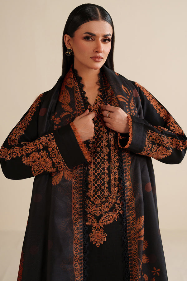 Farasha | Winter Spell 25 | Vantaе - House Of Hania