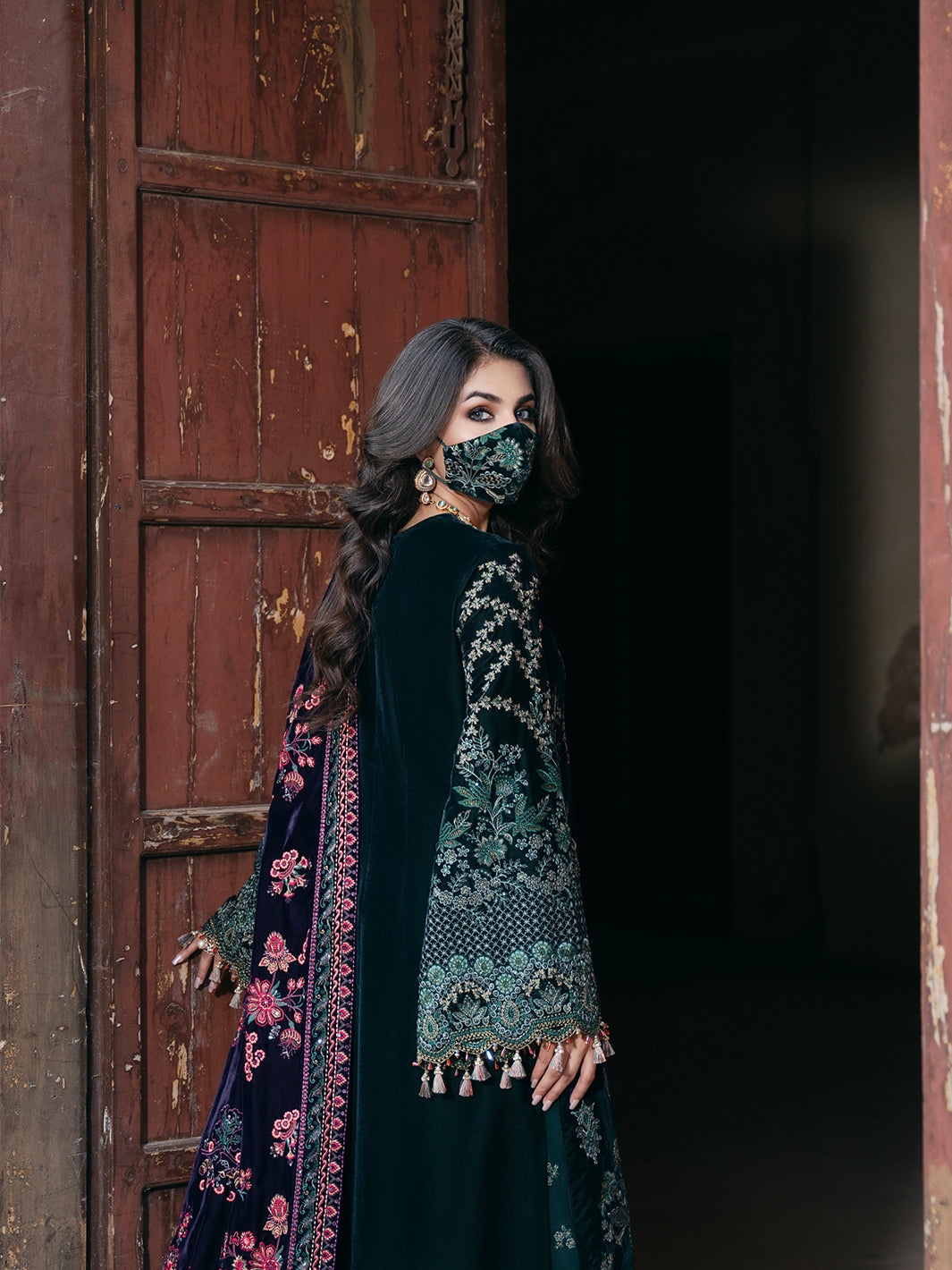 Flossie | Siara Velvet Formals | V-102 - A - House Of Hania