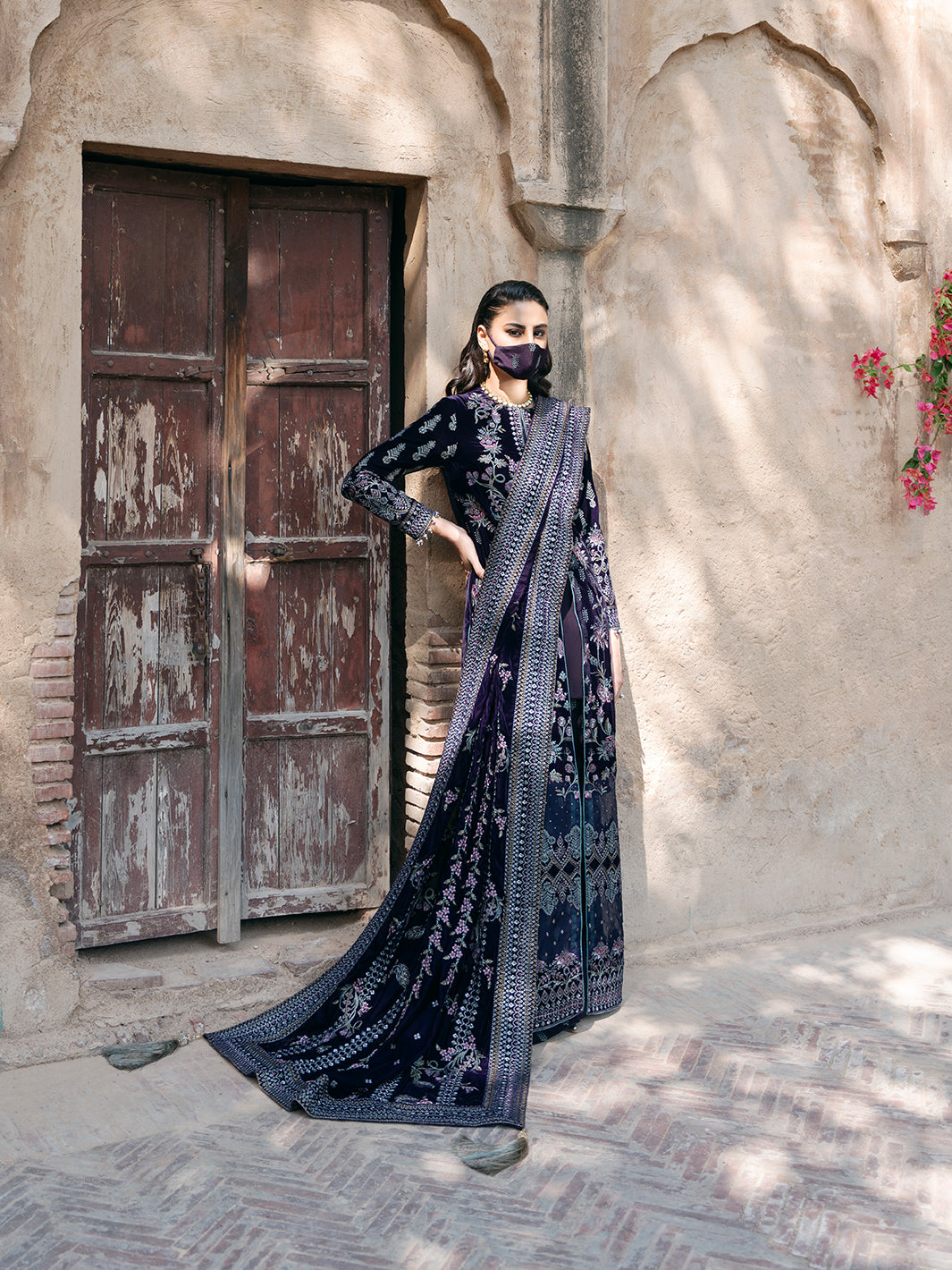 Flossie | Siara Velvet Formals | V-104 - B - House Of Hania