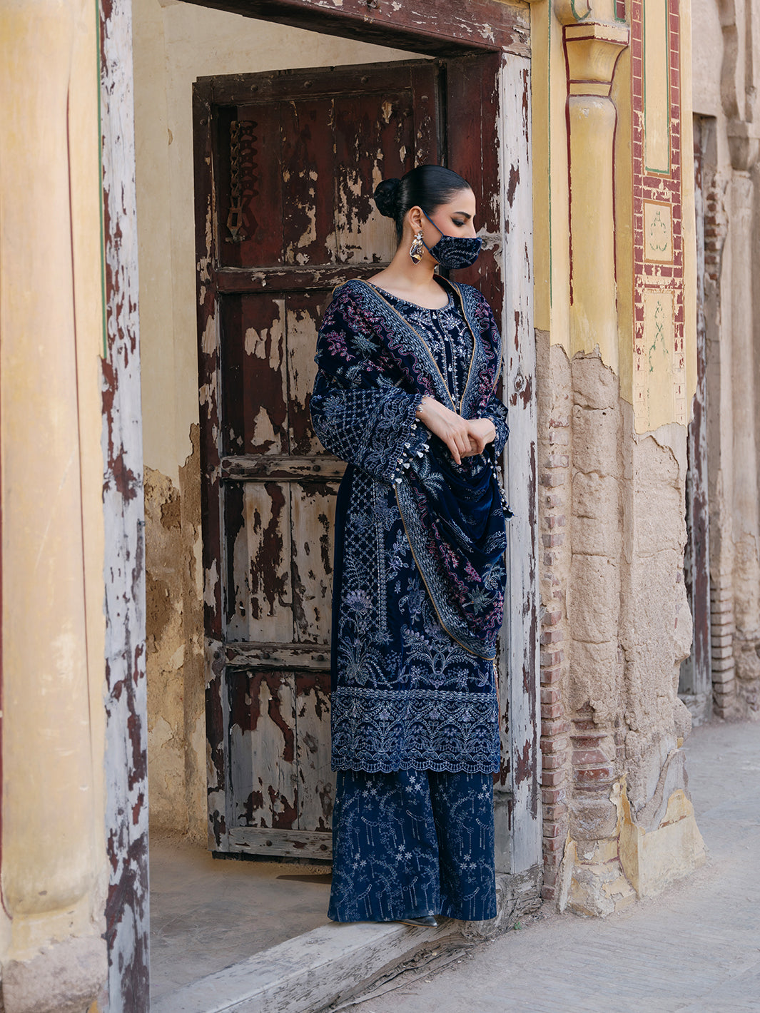 Flossie | Siara Velvet Formals | V-106 - A - House Of Hania