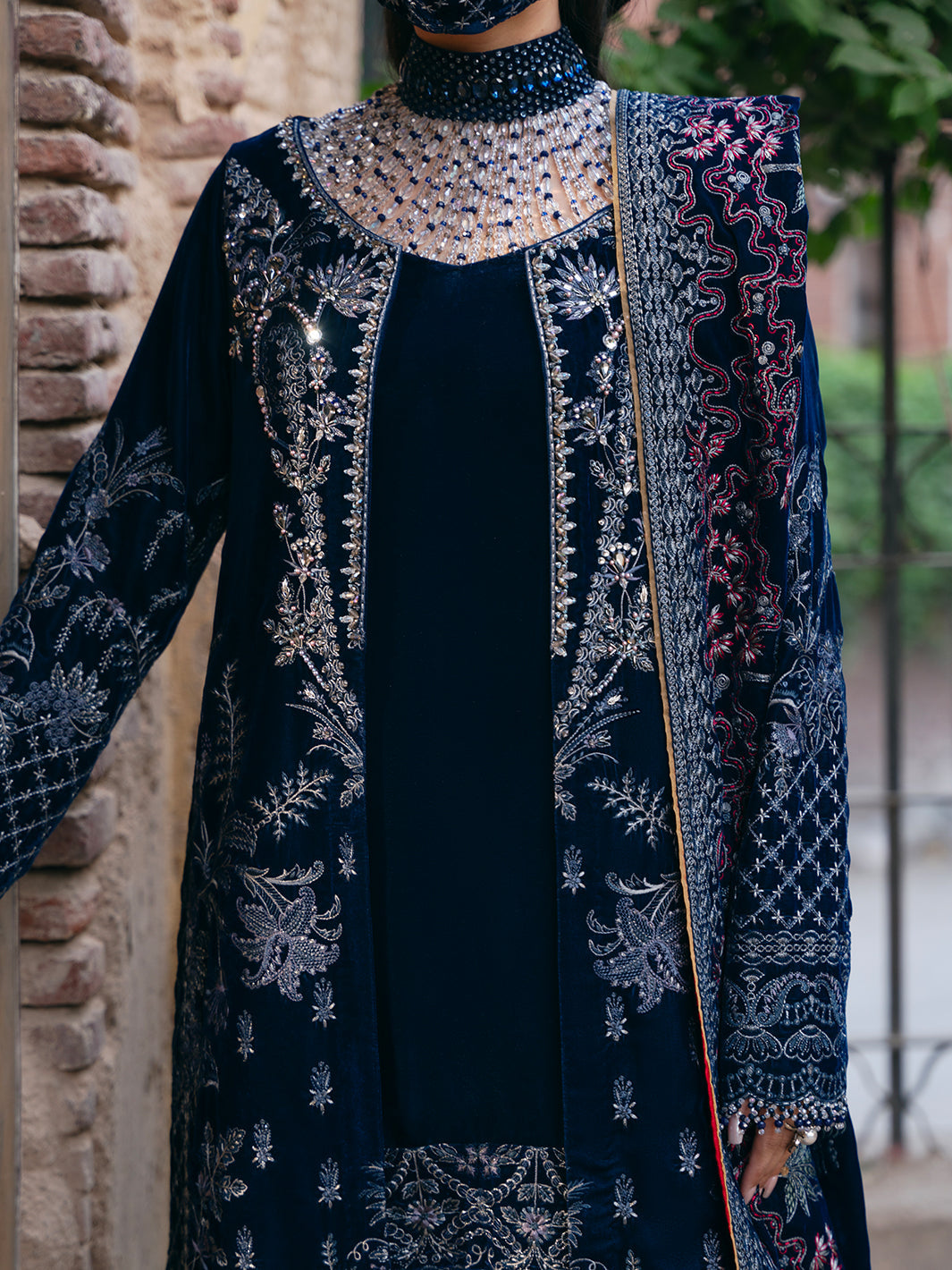 Flossie | Siara Velvet Formals | V-106 - B - House Of Hania