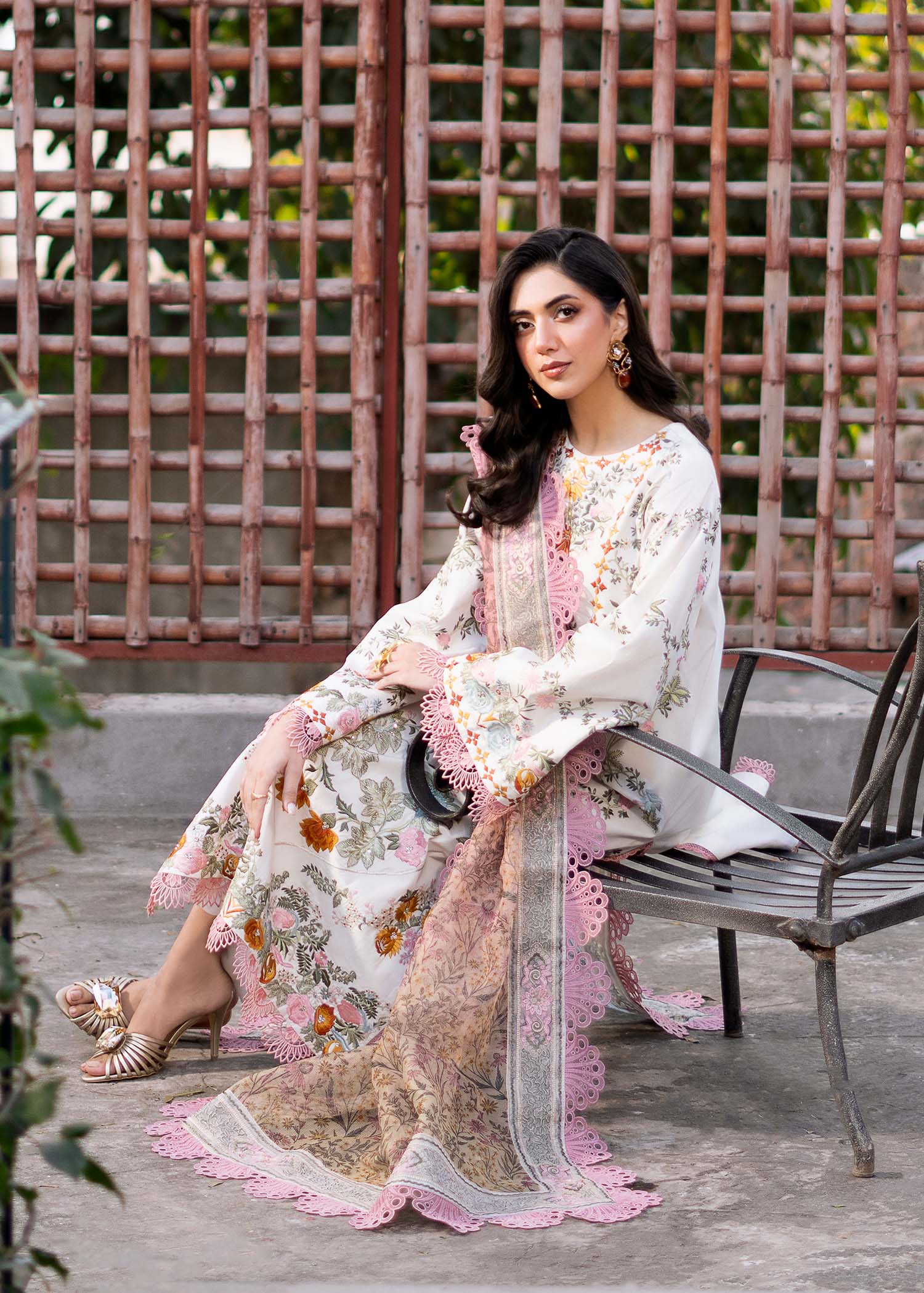 Fozia Khalid | Blossom Festive Lawn 25 | Lilly - House Of Hania
