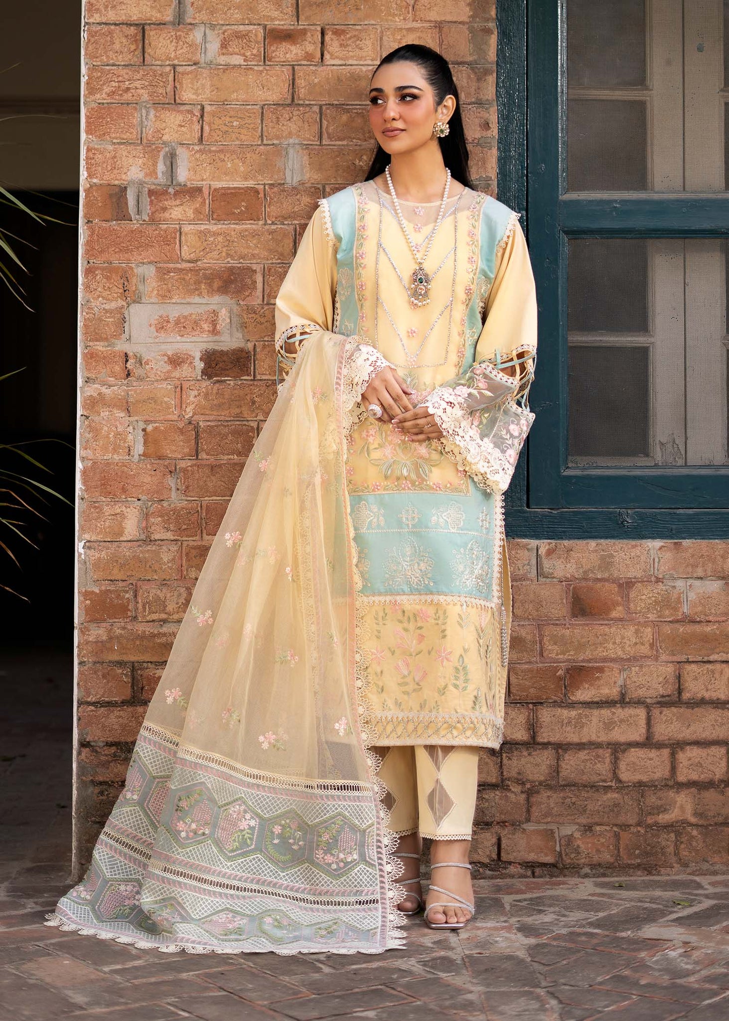Fozia Khalid | Blossom Festive Lawn 25 | Primrose - House Of Hania
