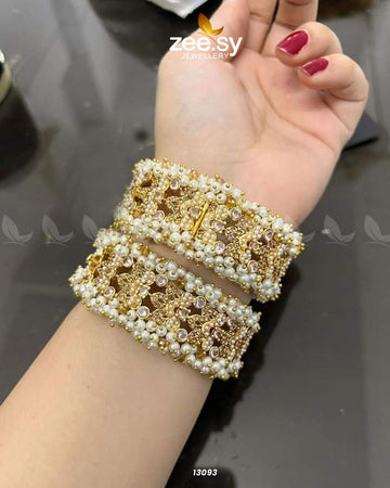 Gajra Kangan Bangles - House Of Hania