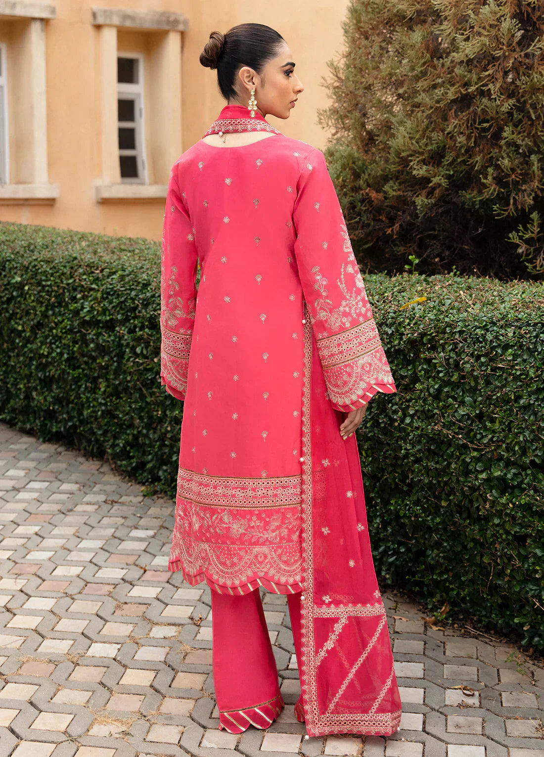 Gulaal | Luxury Lawn 24 | ALESSIA (GL-LL-24V1-06) - House Of Hania