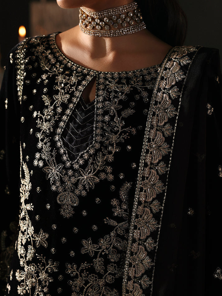 Gulaal | Marais Velvet | ECLISSA - House Of Hania
