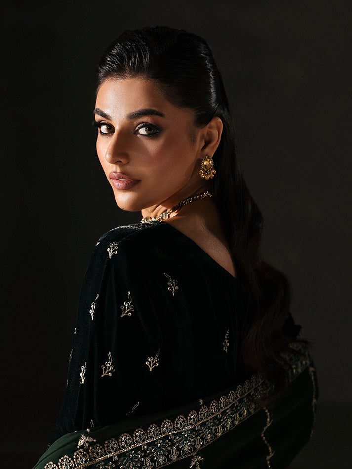 Gulaal | Marais Velvet | EVANA - House Of Hania