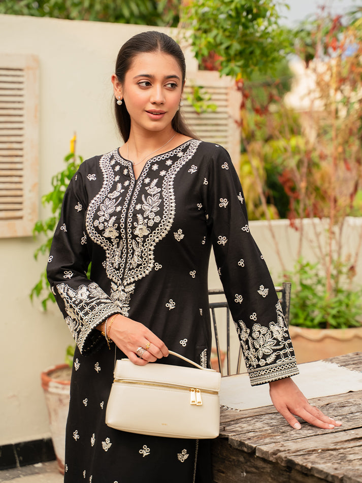 Gulaal | Summer Pret 26 | Moonlit Noir - House Of Hania