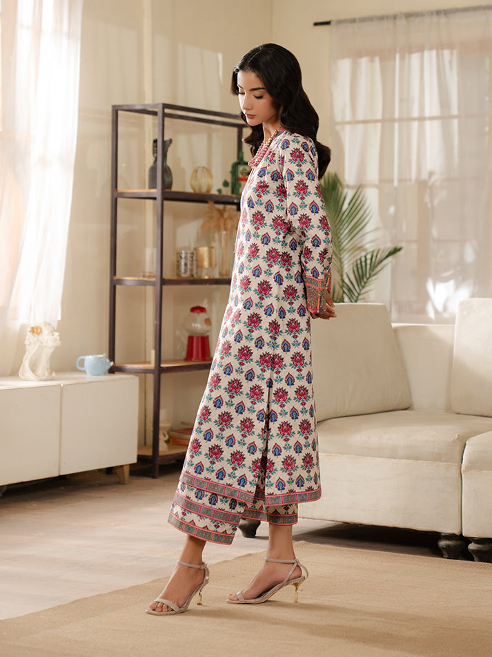 Gulaal | Winter Basics | ROVA - House Of Hania