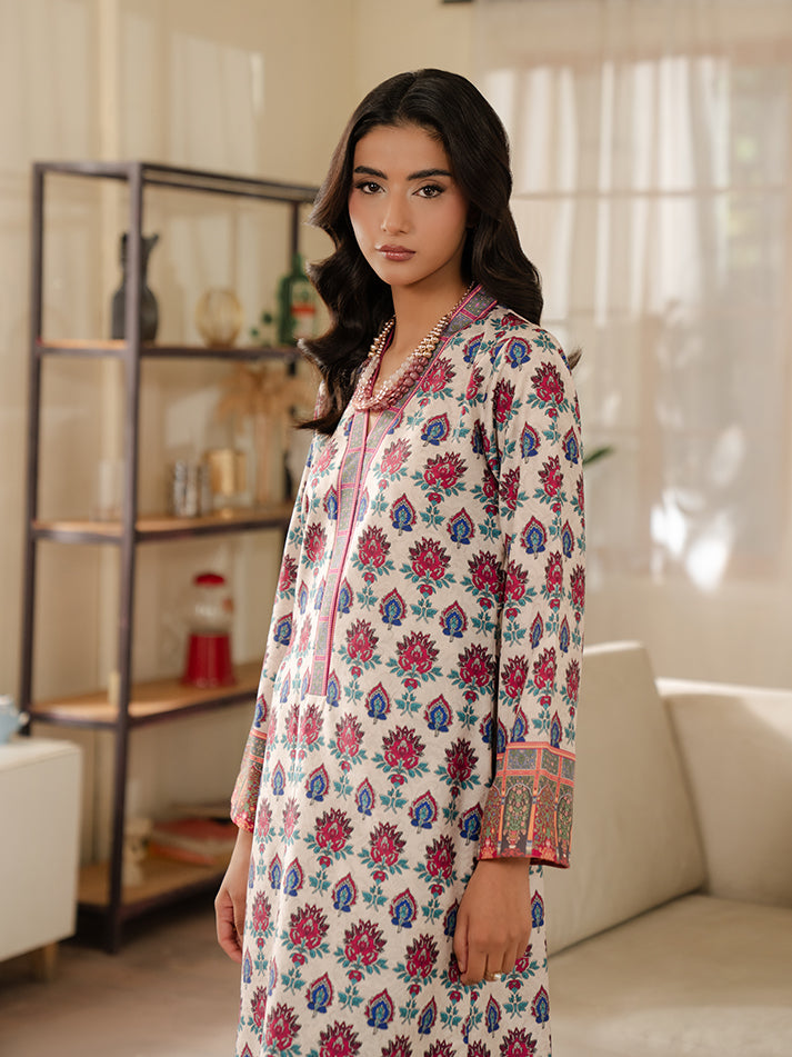 Gulaal | Winter Basics | ROVA - House Of Hania
