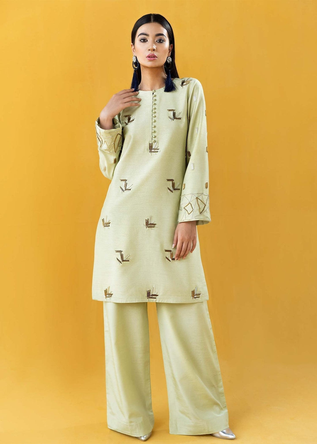 Hana | Vibrant Beyond | Passion-VB-1003 - House Of Hania