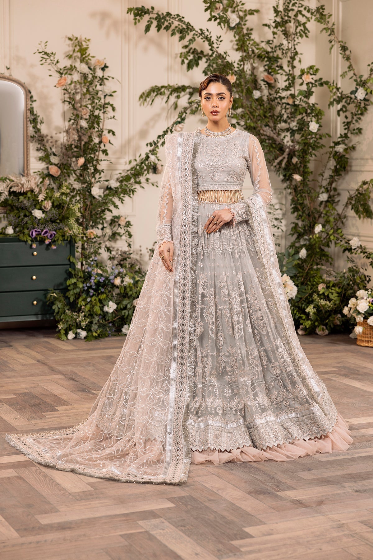 House of Nawab | Azalea Luxury Formals | FARSHI - House Of Hania