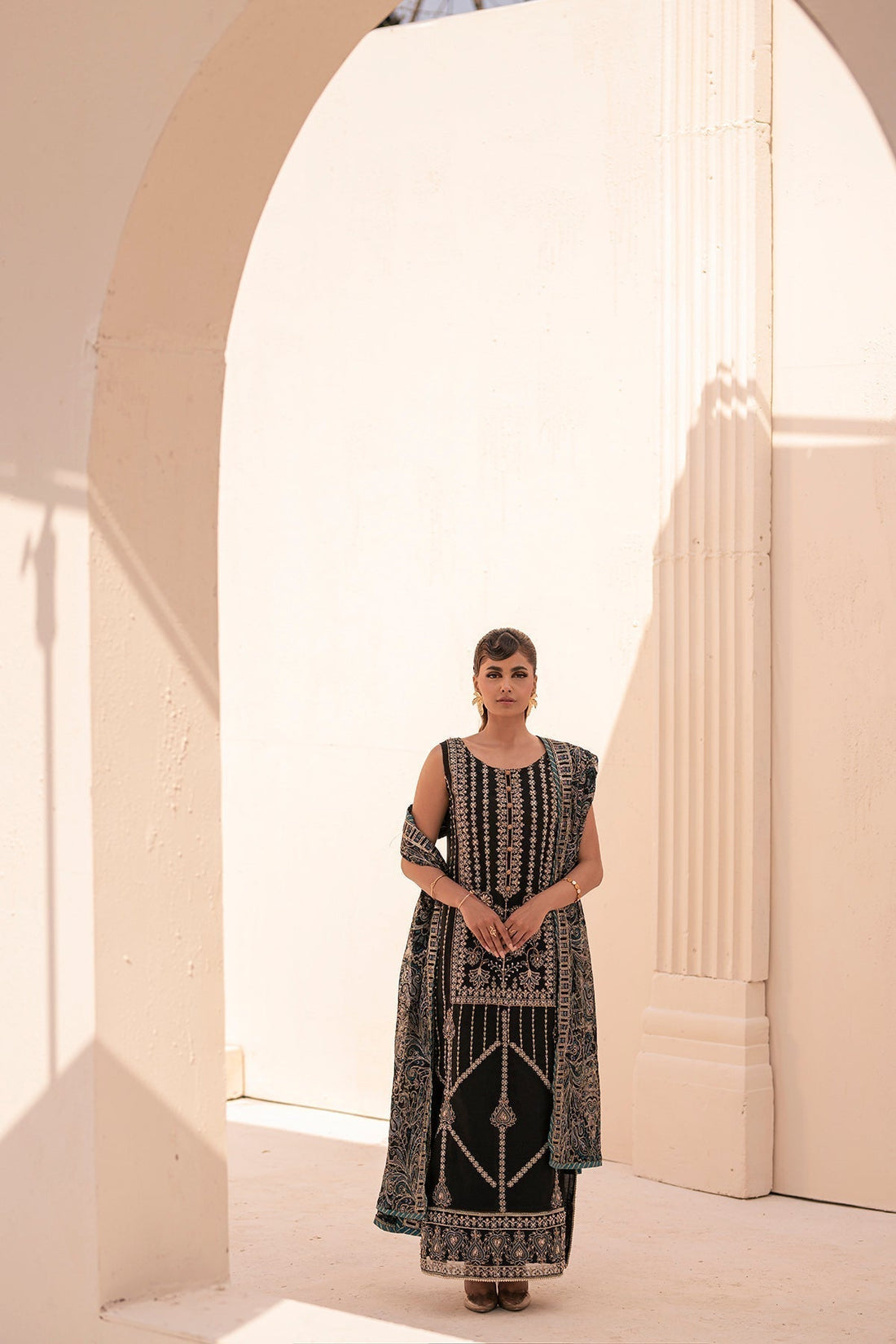 House of Nawab | Miorah Formals | ISOOD - A - House Of Hania