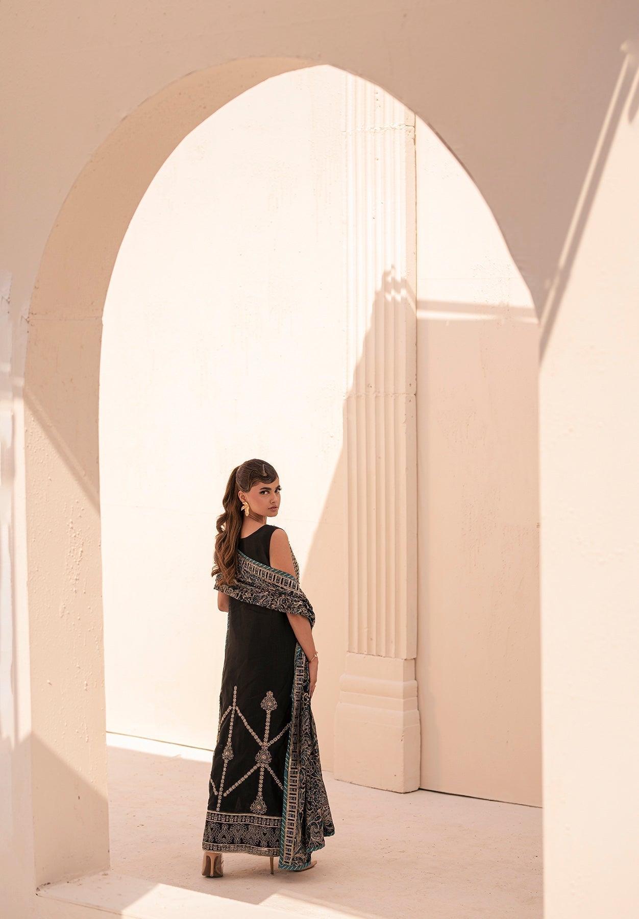 House of Nawab | Miorah Formals | ISOOD - A - House Of Hania