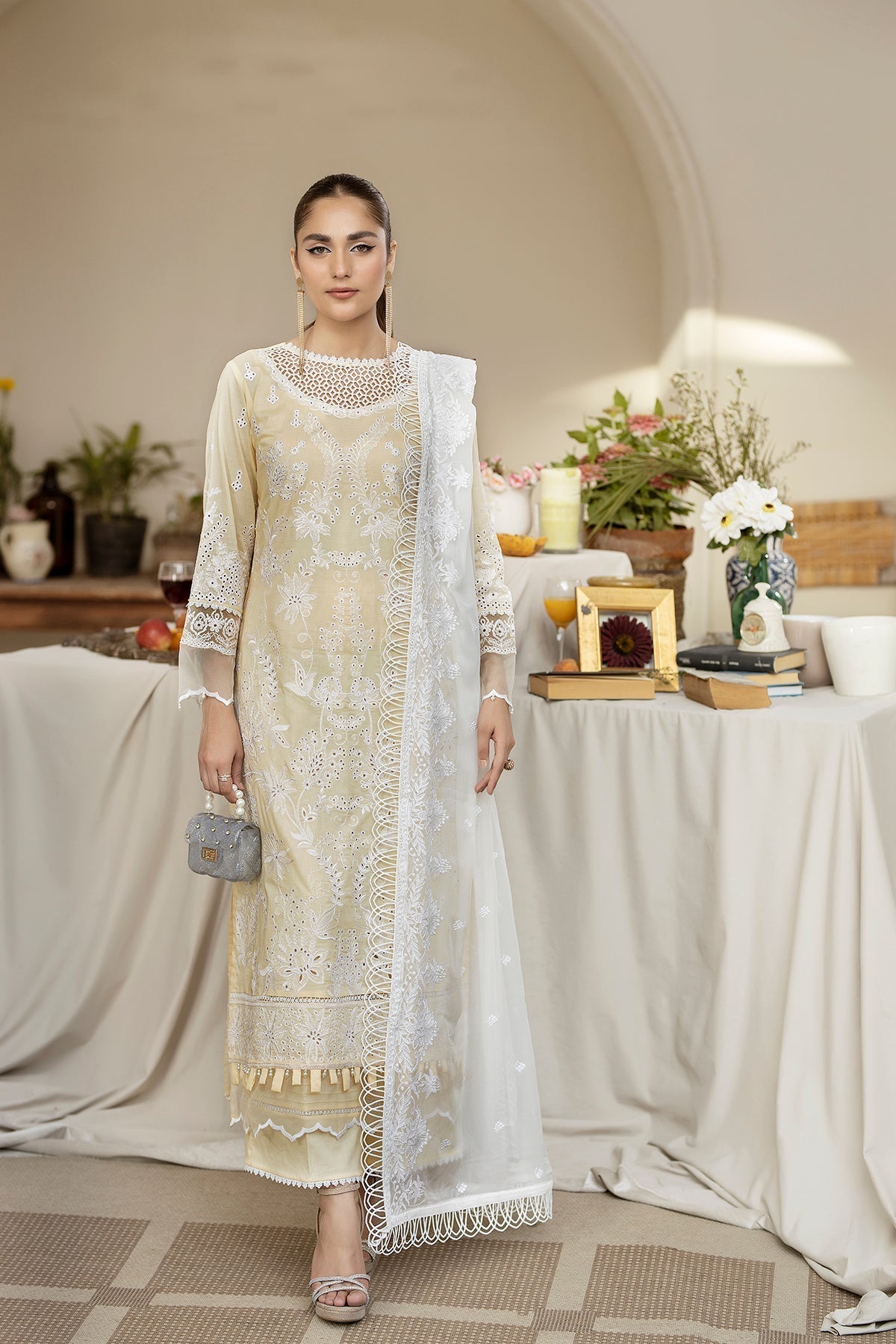 House of Nawab | Zora Luxury Lawn 24 | SAADAT - House Of Hania