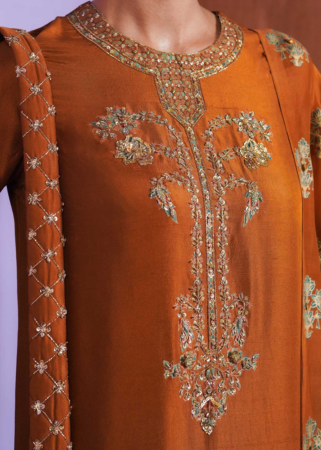Hussain Rehar | Basic Not Basic |  Gilt - House Of Hania